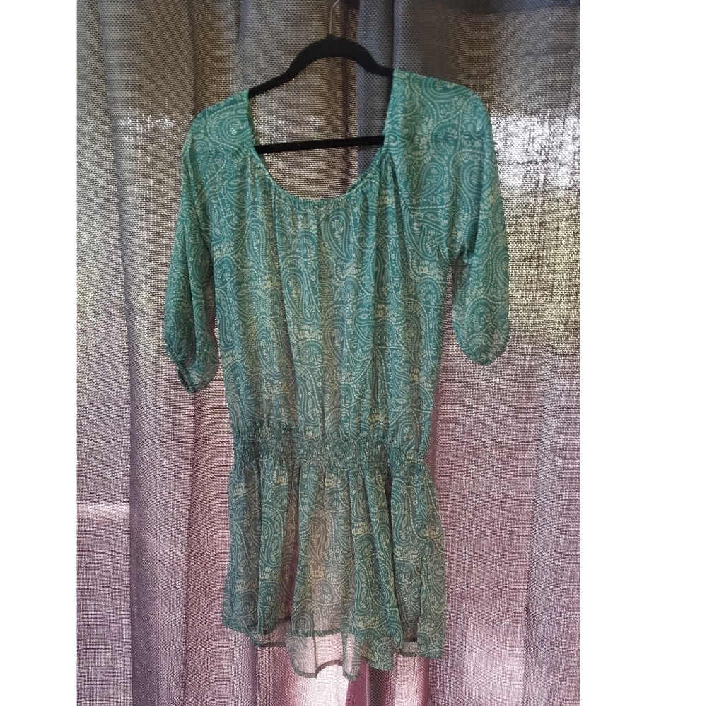 Off shoulder shirt